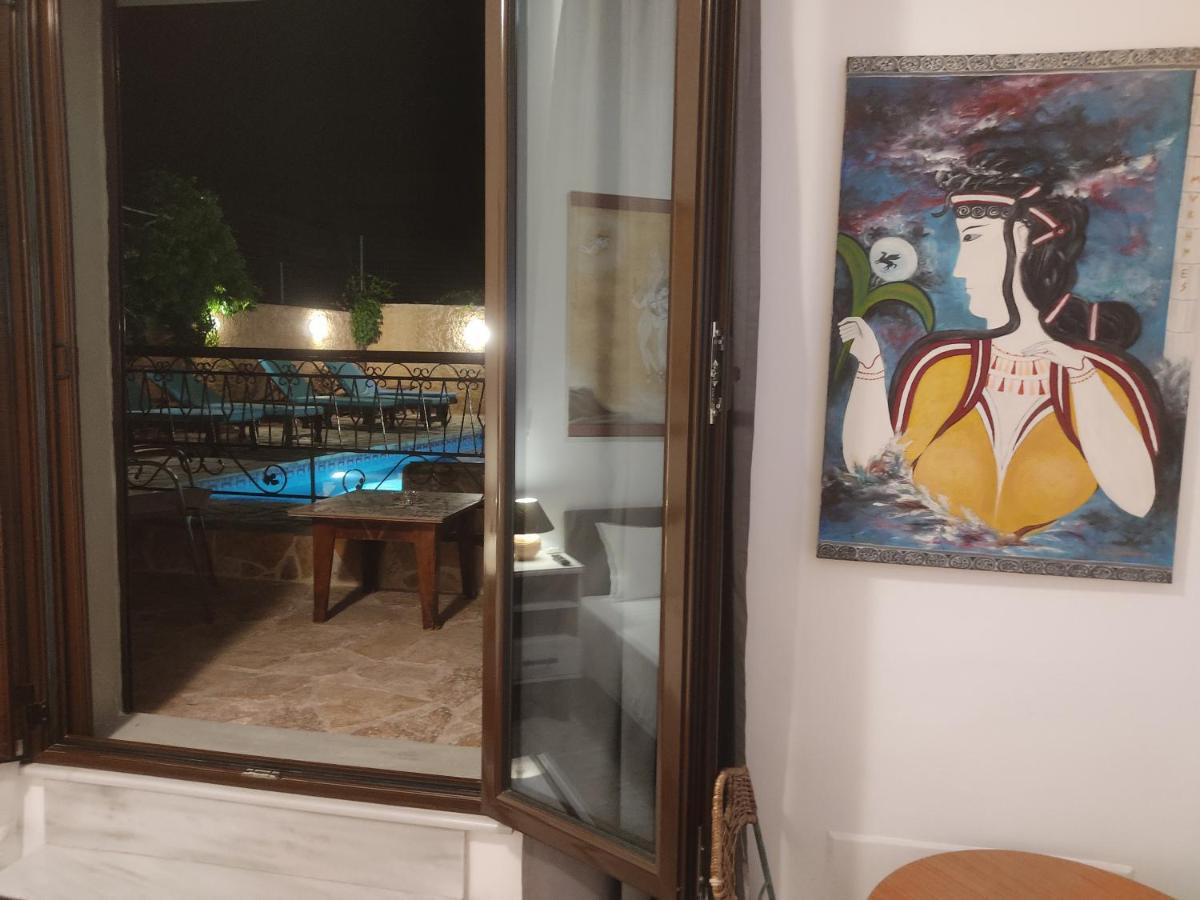 Xenonas Κithαiron Hotel Vilia Bagian luar foto