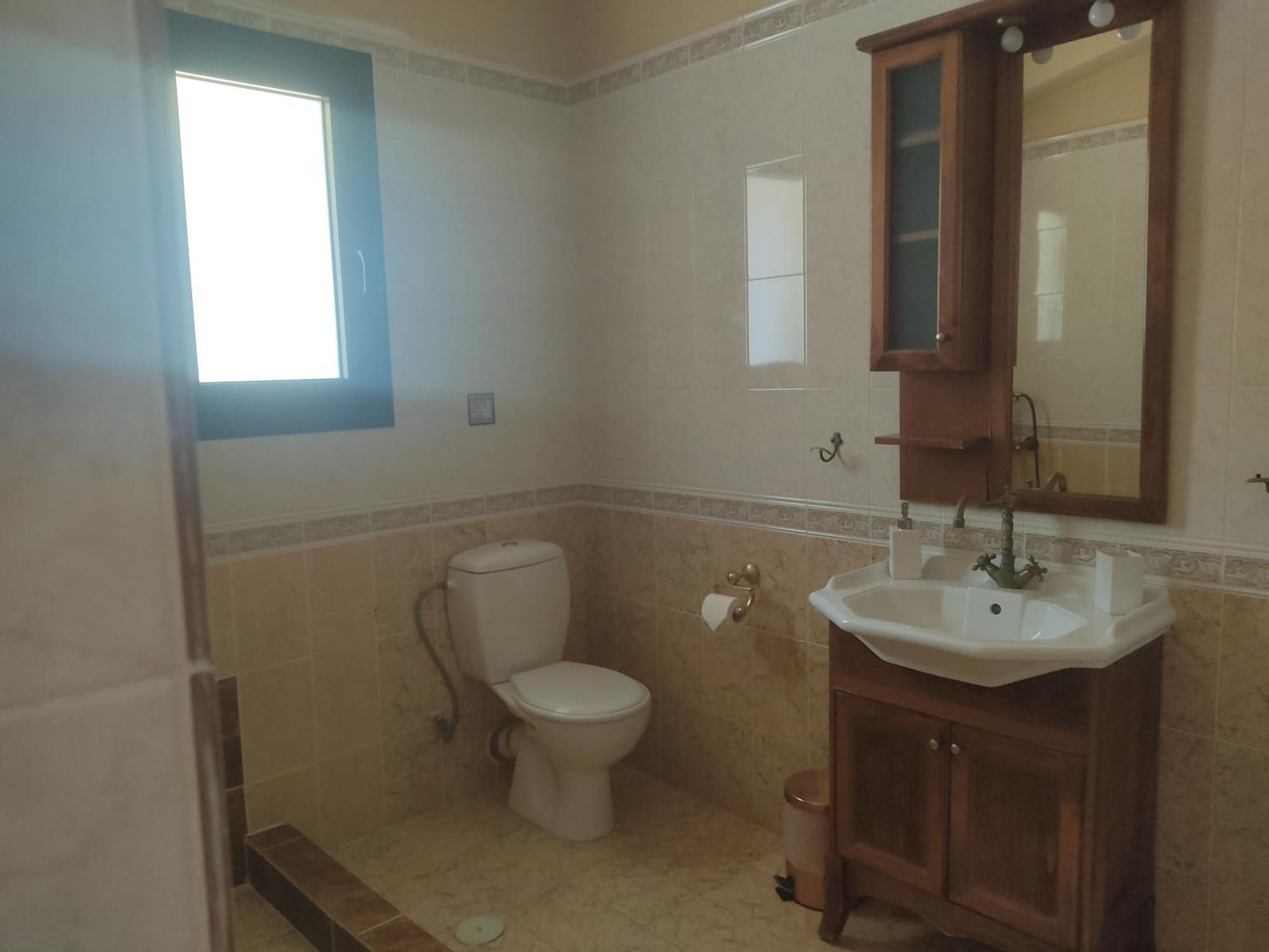 Xenonas Κithαiron Hotel Vilia Bagian luar foto