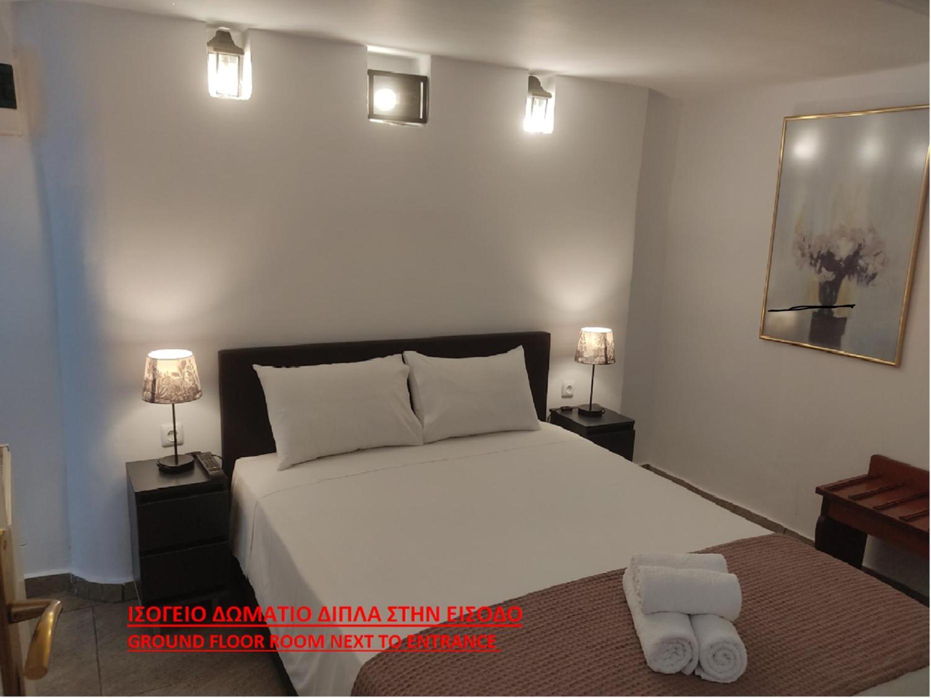 Xenonas Κithαiron Hotel Vilia Bagian luar foto